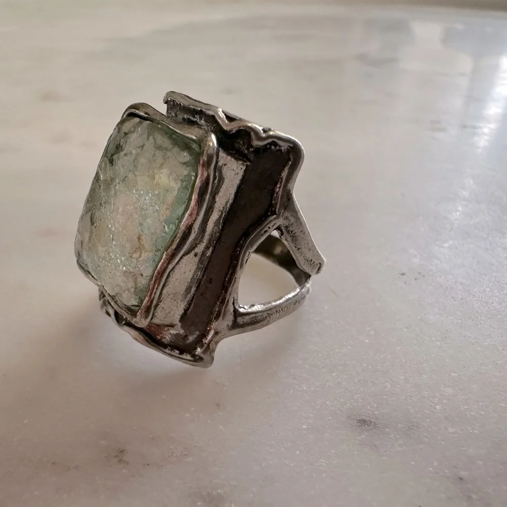 Vintage PZ Israel Sterling Silver and Roman Glass size 11 925
